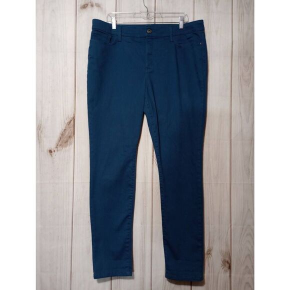 St Johns Bay Pants Ladies 16 Long Blue‎ Khakis Skinny Leg - Picture 1 of 9